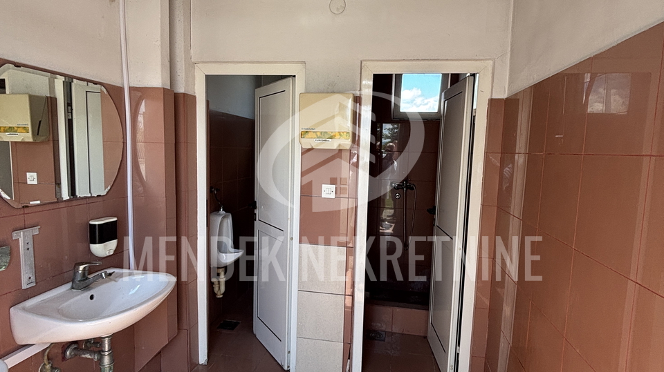 Uffici&comma; 290 m2&comma; Affitto&comma; Vara&zcaron;din - Hallers