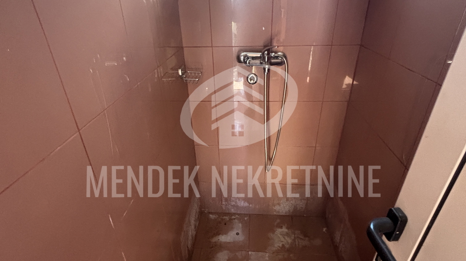 Uffici&comma; 290 m2&comma; Affitto&comma; Vara&zcaron;din - Hallers