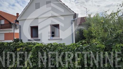 House&comma; 75 m2&comma; For Sale&comma; Ma&ccaron;kovec