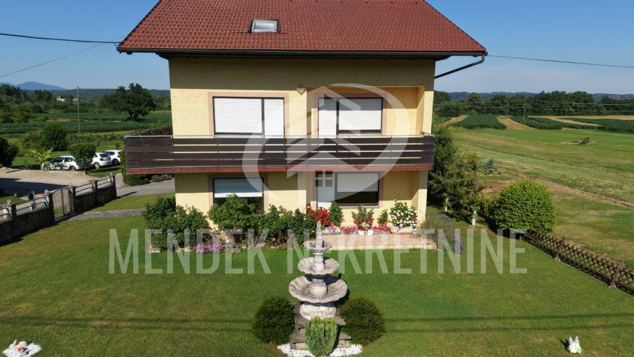 Haus&comma; 270 m2&comma; Verkauf&comma; Ozalj