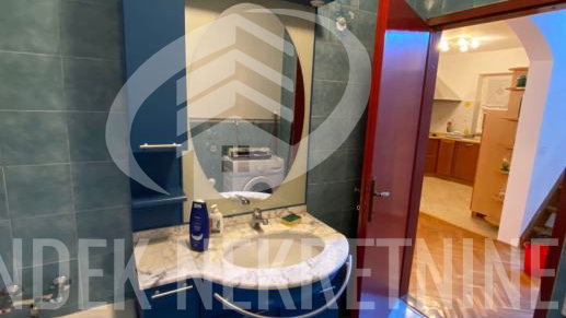 Haus&comma; 290 m2&comma; Verkauf&comma; Sveti Lovre&ccaron; - Perini