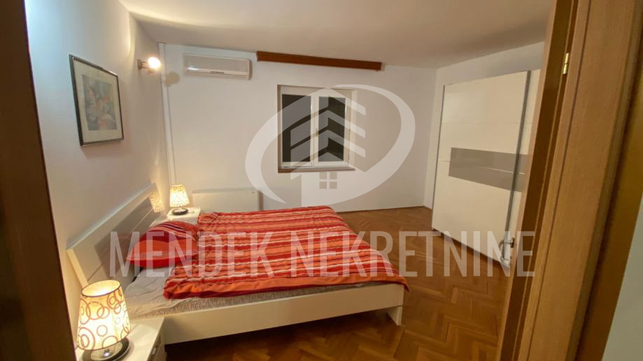 Haus&comma; 290 m2&comma; Verkauf&comma; Sveti Lovre&ccaron; - Perini