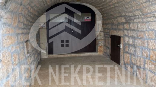 Haus&comma; 290 m2&comma; Verkauf&comma; Sveti Lovre&ccaron; - Perini