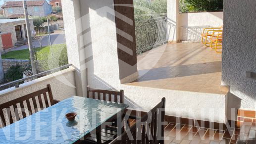 Haus&comma; 290 m2&comma; Verkauf&comma; Sveti Lovre&ccaron; - Perini