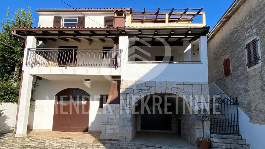 Haus&comma; 290 m2&comma; Verkauf&comma; Sveti Lovre&ccaron; - Perini