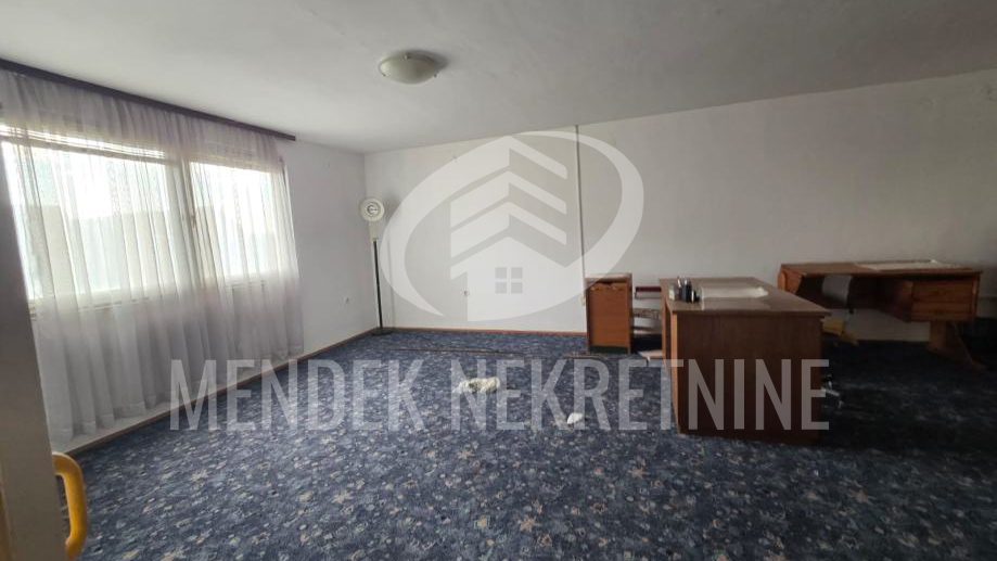 House&comma; 250 m2&comma; For Sale&comma; Kutina - Repu&scaron;nica