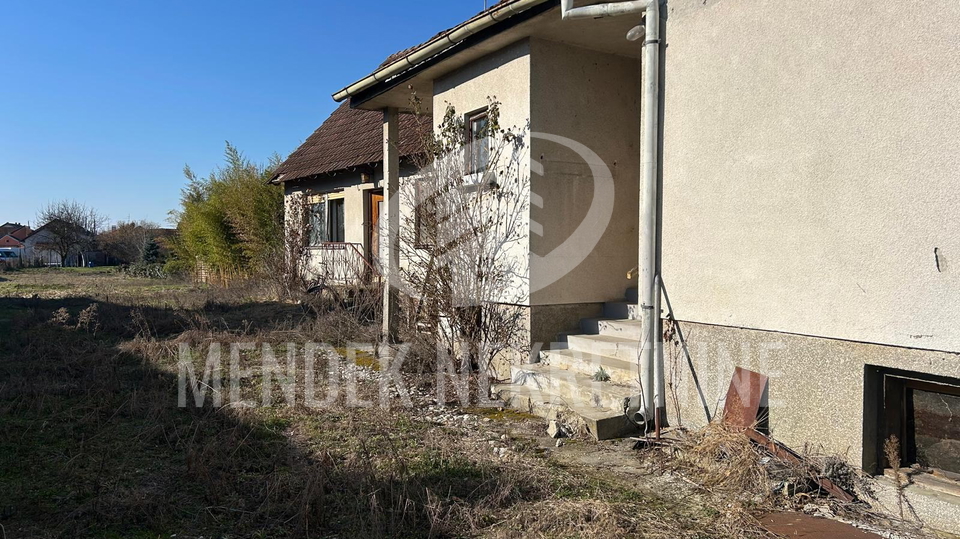 Hi&scaron;a&comma; 144 m2&comma; Prodaja&comma; Vara&zcaron;din - Banfica