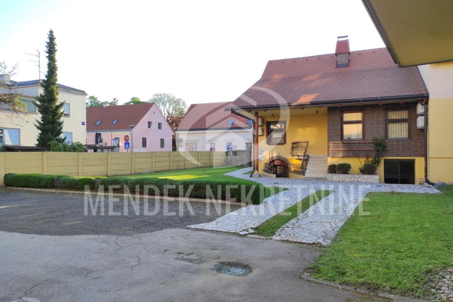 Casa, 390 m2, Vendita, Varaždin - Centar