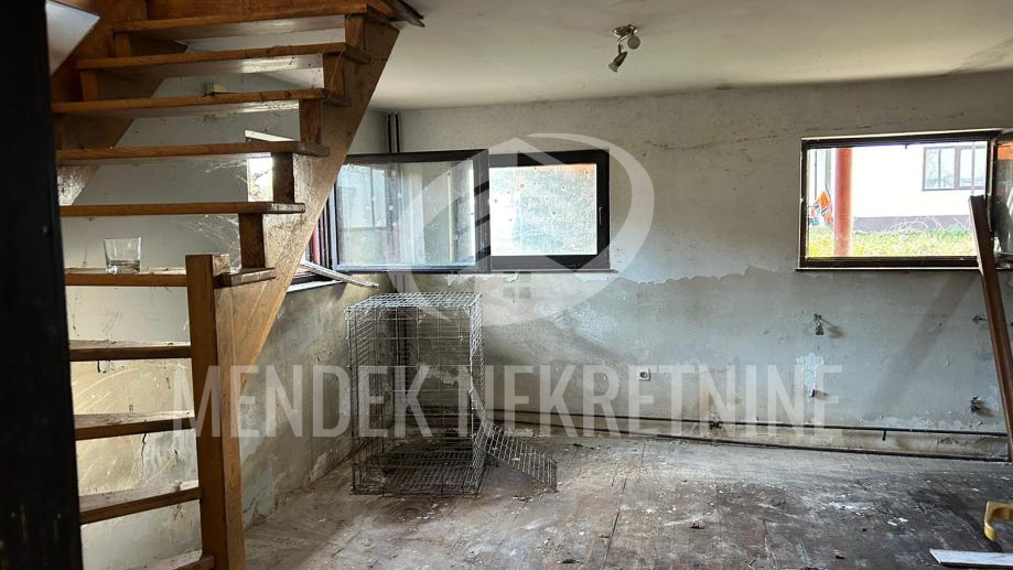 Casa&comma; 173 m2&comma; Vendita&comma; &Zcaron;abnik