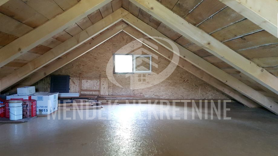 Hi&scaron;a&comma; 27 m2&comma; Prodaja&comma; Nedeli&scaron;&cacute;e