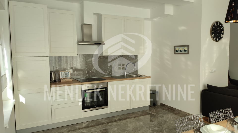 Commercial Property, 180 m2, For Sale, Varaždin - Hallers