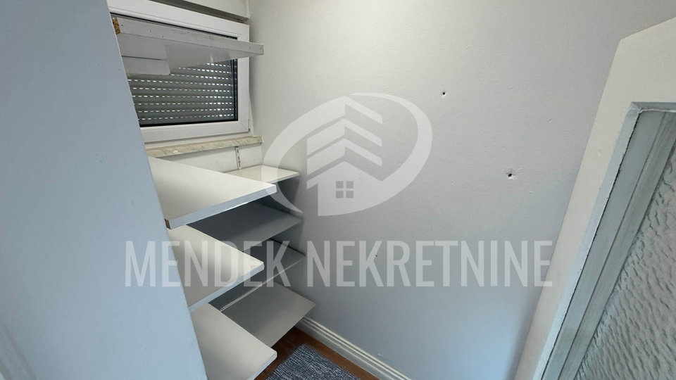 Poslovni prostor za najam &vert; 72&comma;50 m&sup2; &plus; gara&zcaron;a &plus; skladi&scaron;te