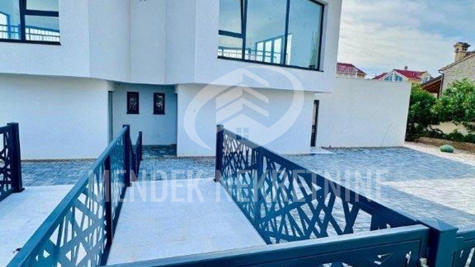 House, 179 m2, For Sale, Vodice