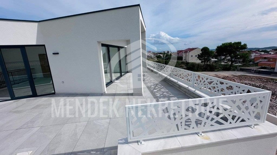 Haus, 179 m2, Verkauf, Vodice