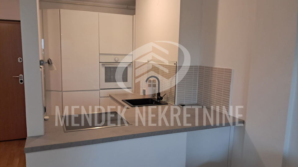 Najam dvosobonog stana u Vara&zcaron;dinu &lpar;47&comma;95m2&rpar;