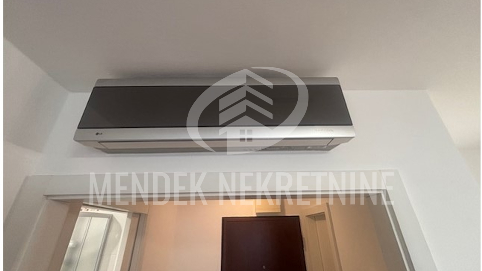 Apartment, 38 m2, For Rent, Varaždin - Centar