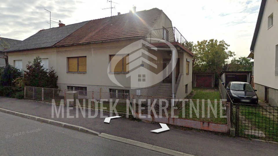 Hi&scaron;a&comma; 250 m2&comma; Prodaja&comma; Vara&zcaron;din - Centar