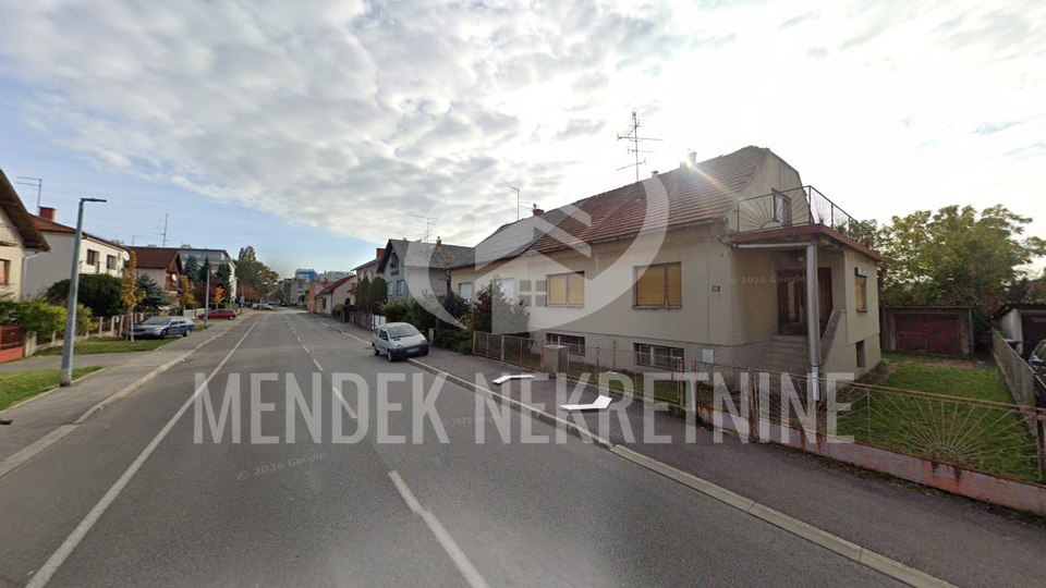 Hi&scaron;a&comma; 250 m2&comma; Prodaja&comma; Vara&zcaron;din - Centar