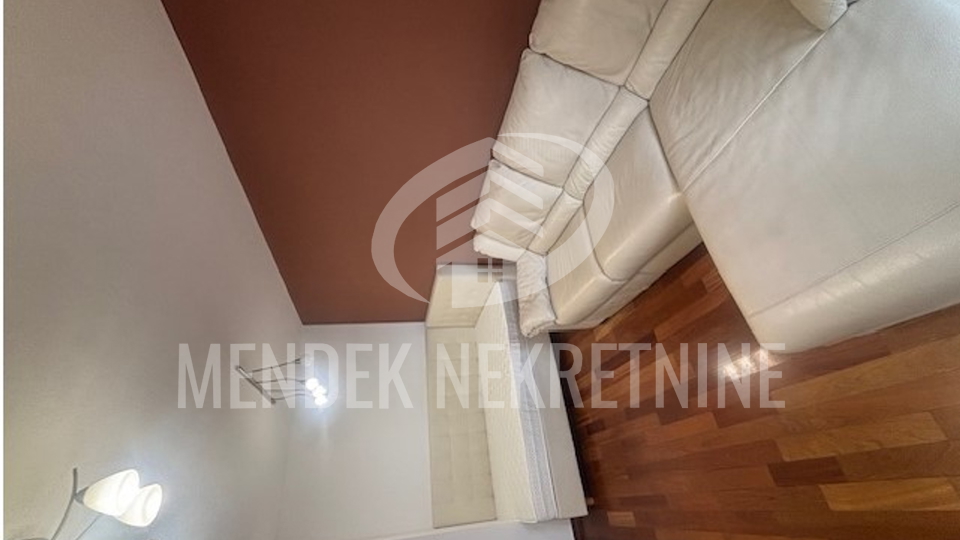 Apartment, 38 m2, For Rent, Varaždin - Centar
