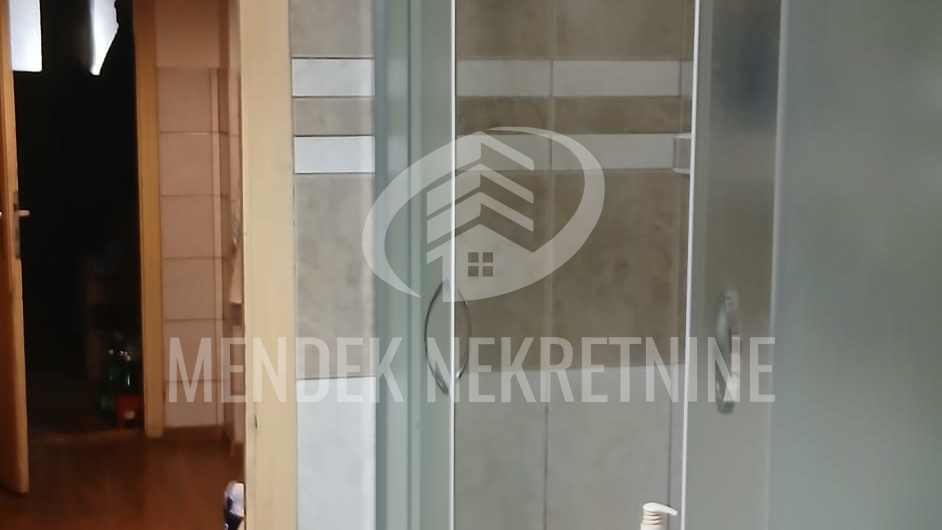 Apartment&comma; 120 m2&comma; For Sale&comma; Vara&zcaron;din - Centar