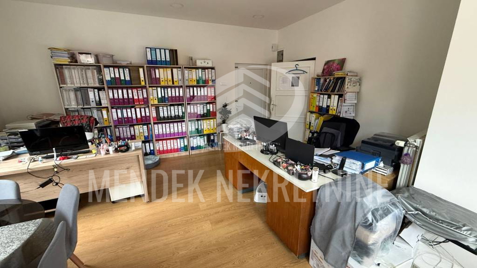 Apartment&comma; 120 m2&comma; For Sale&comma; Vara&zcaron;din - Centar