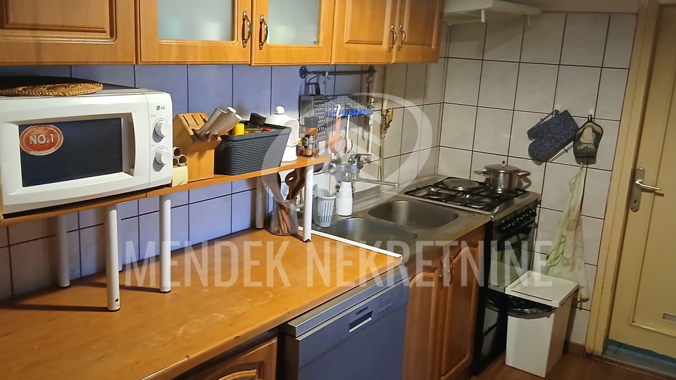 Apartment&comma; 120 m2&comma; For Sale&comma; Vara&zcaron;din - Centar