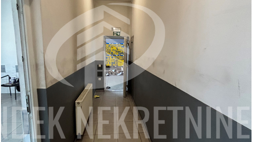 Commercial Property, 1000 m2, For Rent, Turčin