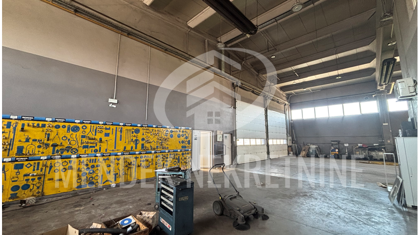Commercial Property, 1000 m2, For Rent, Turčin
