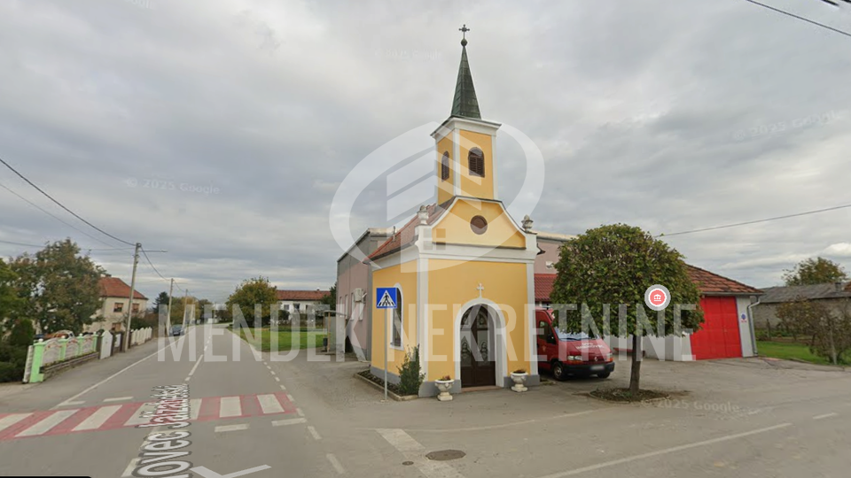 ZEMLJI&Scaron;TE SA GRA&Dstrok;EVINSKOM DOZVOLOM