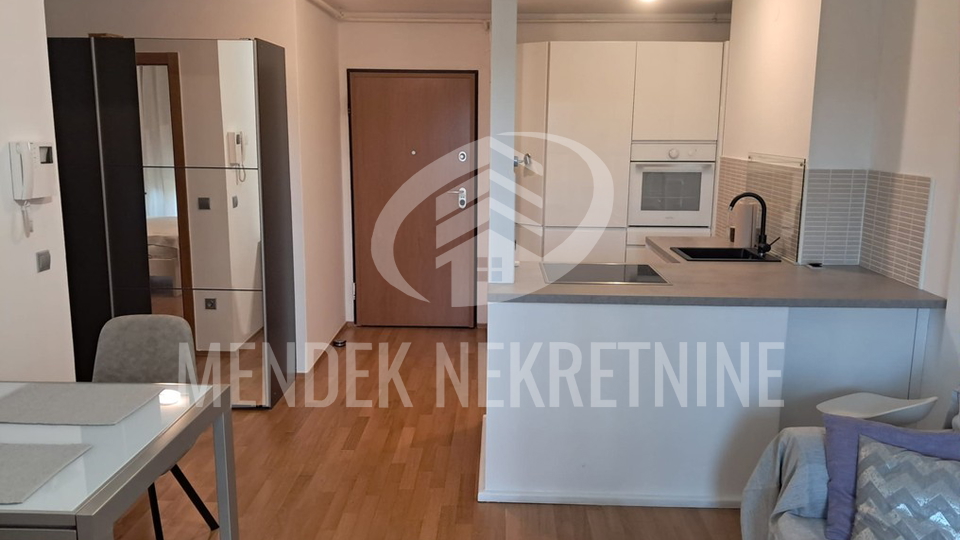 Najam dvosobonog stana u Vara&zcaron;dinu &lpar;47&comma;95m2&rpar;