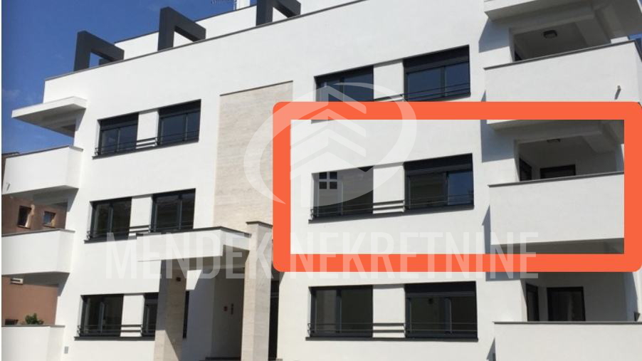 Apartment&comma; 88 m2&comma; For Sale&comma; &Ccaron;akovec - Centar