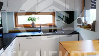 Apartment&comma; 88 m2&comma; For Sale&comma; &Ccaron;akovec - Centar