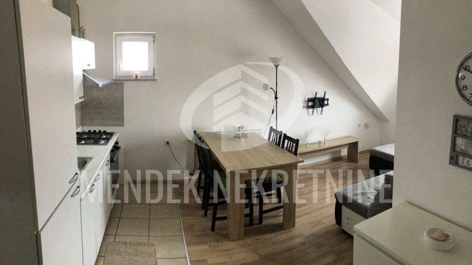 Apartment&comma; 44 m2&comma; For Sale&comma; &Ccaron;akovec - Centar