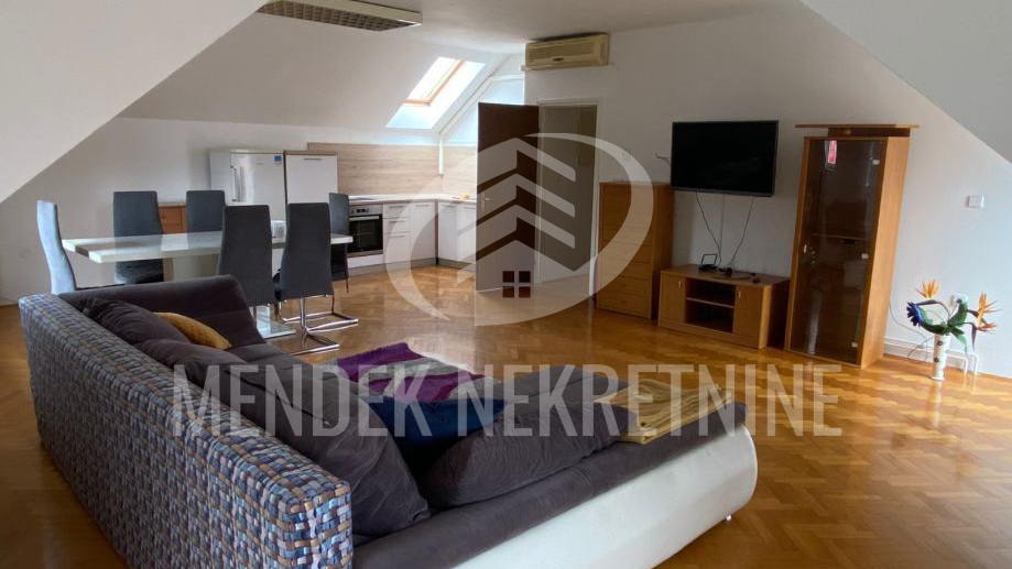 Trosobni stan od 100m2 s odvojenim ulazom &ndash; re&zcaron;ije uklju&ccaron;ene&excl; &lpar;najam&rpar;