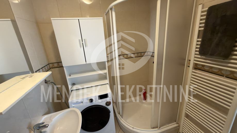 Apartment&comma; 49 m2&comma; For Sale&comma; Vara&zcaron;din - Bronx