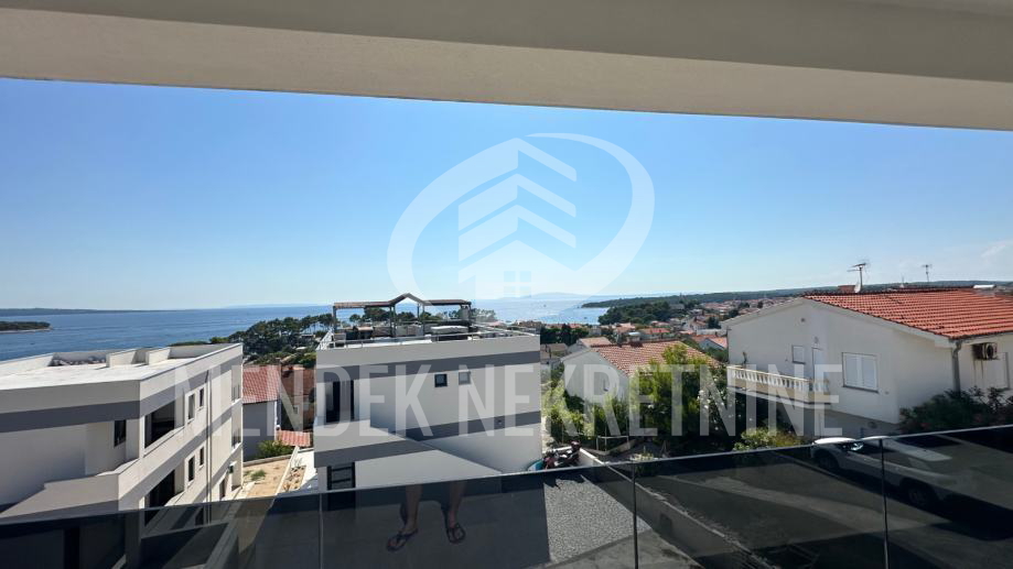 House&comma; 395 m2&comma; For Sale&comma; Rab - Banjol