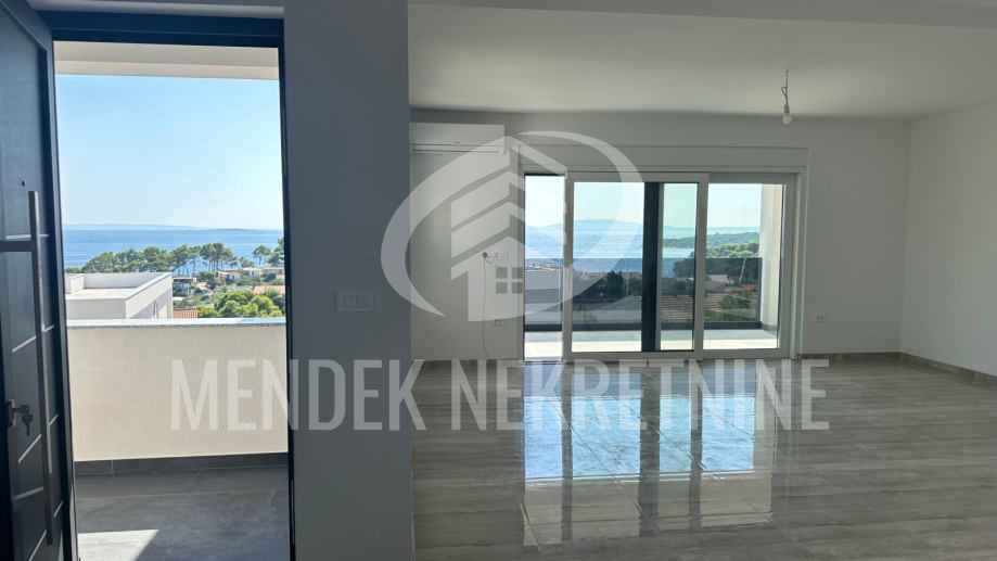 House&comma; 395 m2&comma; For Sale&comma; Rab - Banjol