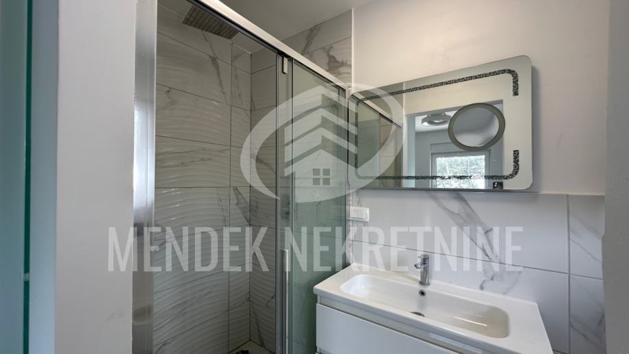House&comma; 395 m2&comma; For Sale&comma; Rab - Banjol