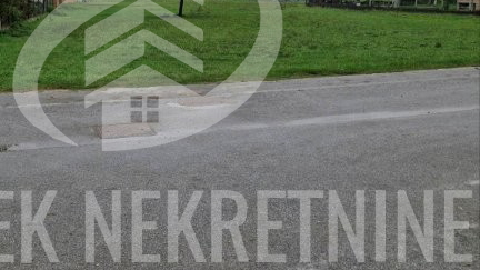 Terreno, 2000 m2, Vendita, Trnovec