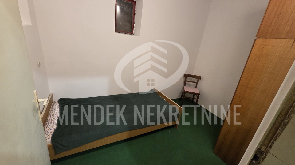 KU&Cacute;A-IDEALNO ZA RADNU SNAGU