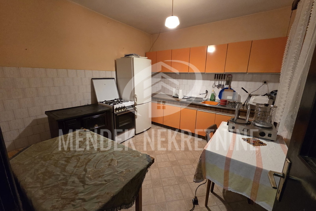 Hiša, 100 m2, Najem, Trnovec