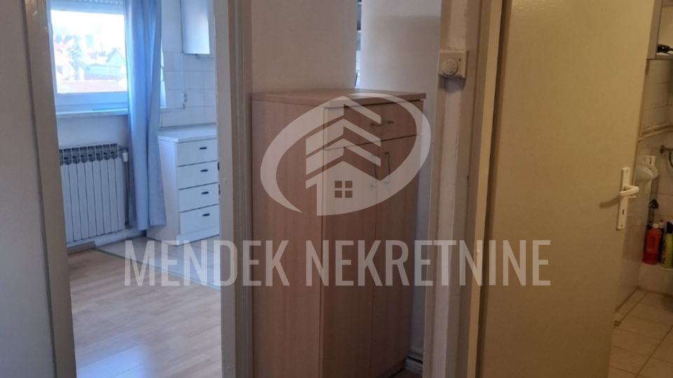 CENTAR GRADA - ETAŽNO GRIJANJE PLIN