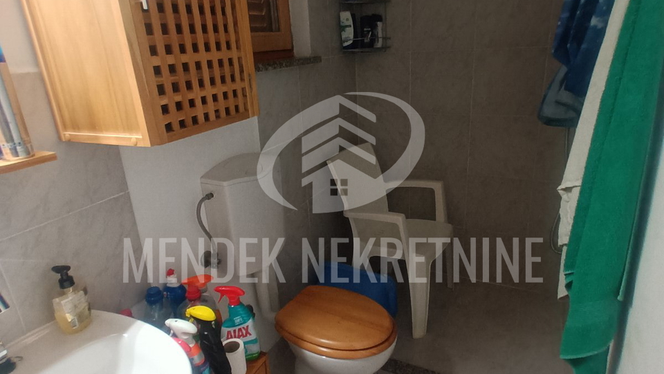 House&comma; 250 m2&comma; For Sale&comma; Povljana