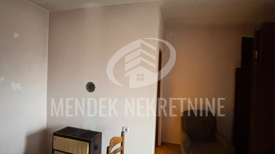 MIRNA LOKACIJA - Ku&cacute;a&comma; dvori&scaron;te i gospodarske zgrade&comma; Vrbanovec&comma; Prodaja