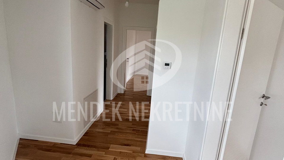 Stanovanje&comma; 117 m2&comma; Prodaja&comma; Sra&ccaron;inec