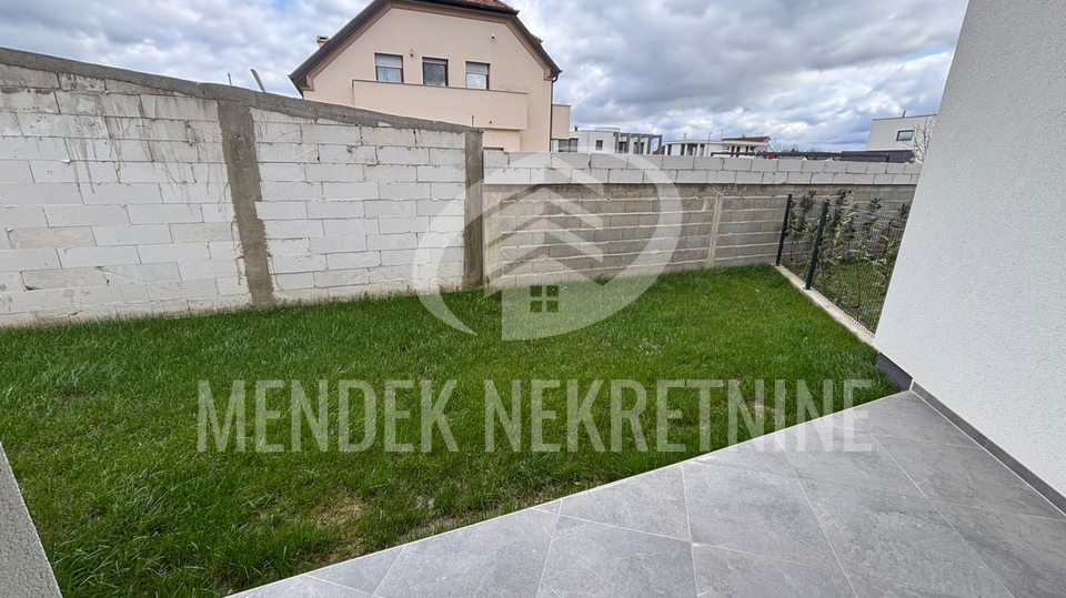 House&comma; 117 m2&comma; For Sale&comma; Sra&ccaron;inec