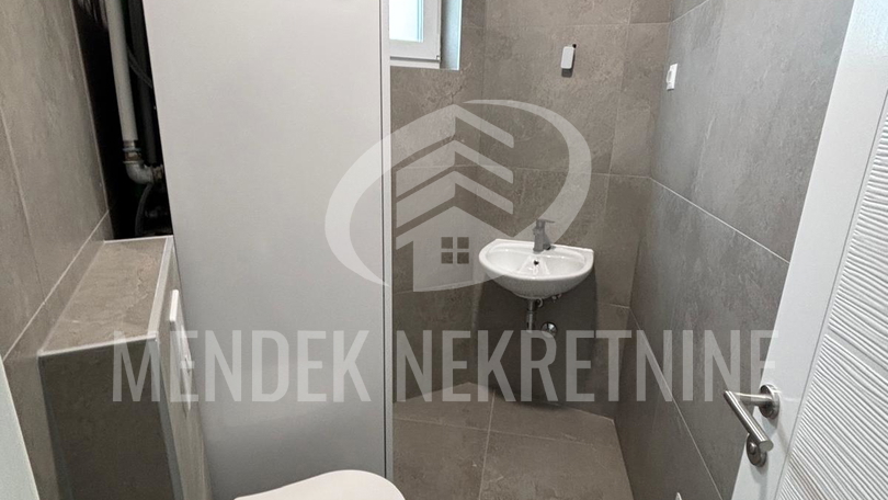 House&comma; 117 m2&comma; For Sale&comma; Sra&ccaron;inec