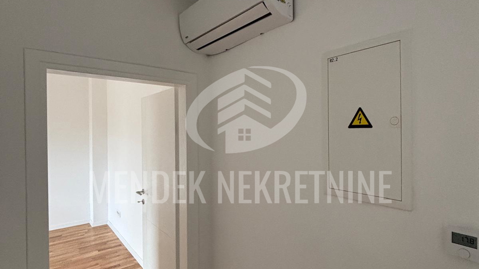 Stanovanje&comma; 130 m2&comma; Prodaja&comma; Sra&ccaron;inec