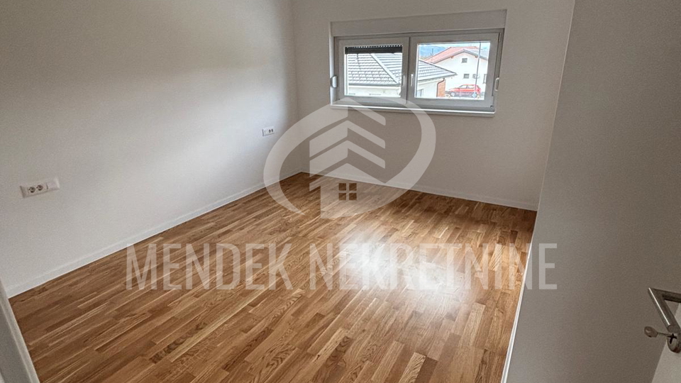 Stanovanje&comma; 130 m2&comma; Prodaja&comma; Sra&ccaron;inec