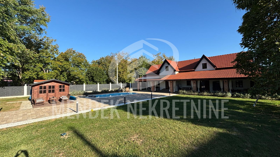 House&comma; 178 m2&comma; For Sale&comma; Trnovec Bartolove&ccaron;ki - &Scaron;emovec